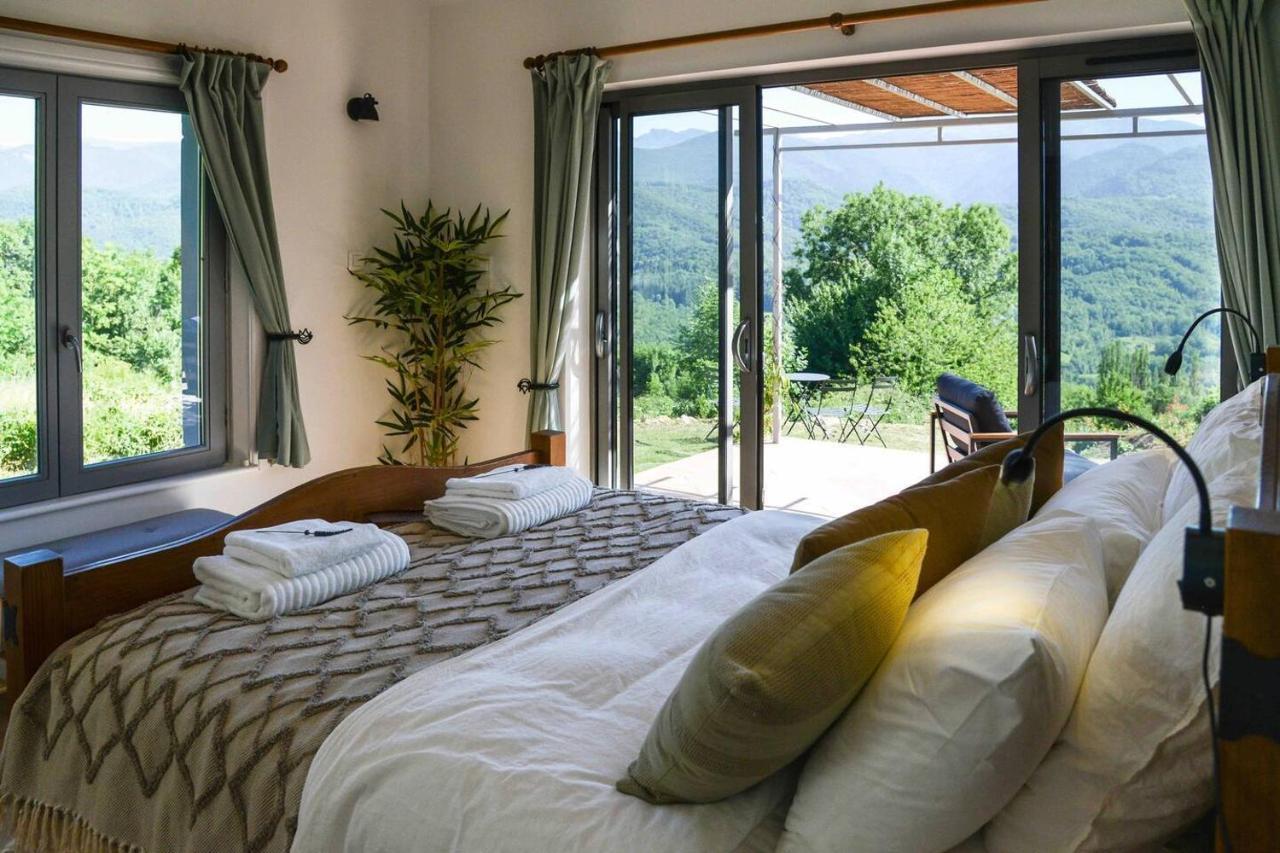 Villa Mountain Hikers Luxury Retreat In Roquefixade Exterior foto